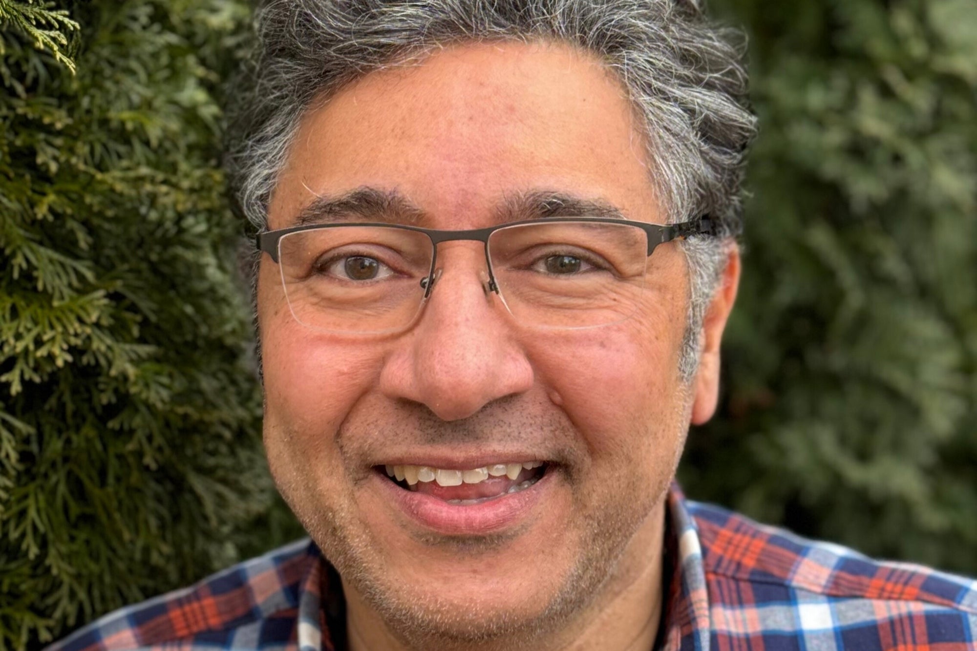 After He Was Laid Off, His Side Hustle Grew to $100k a Year