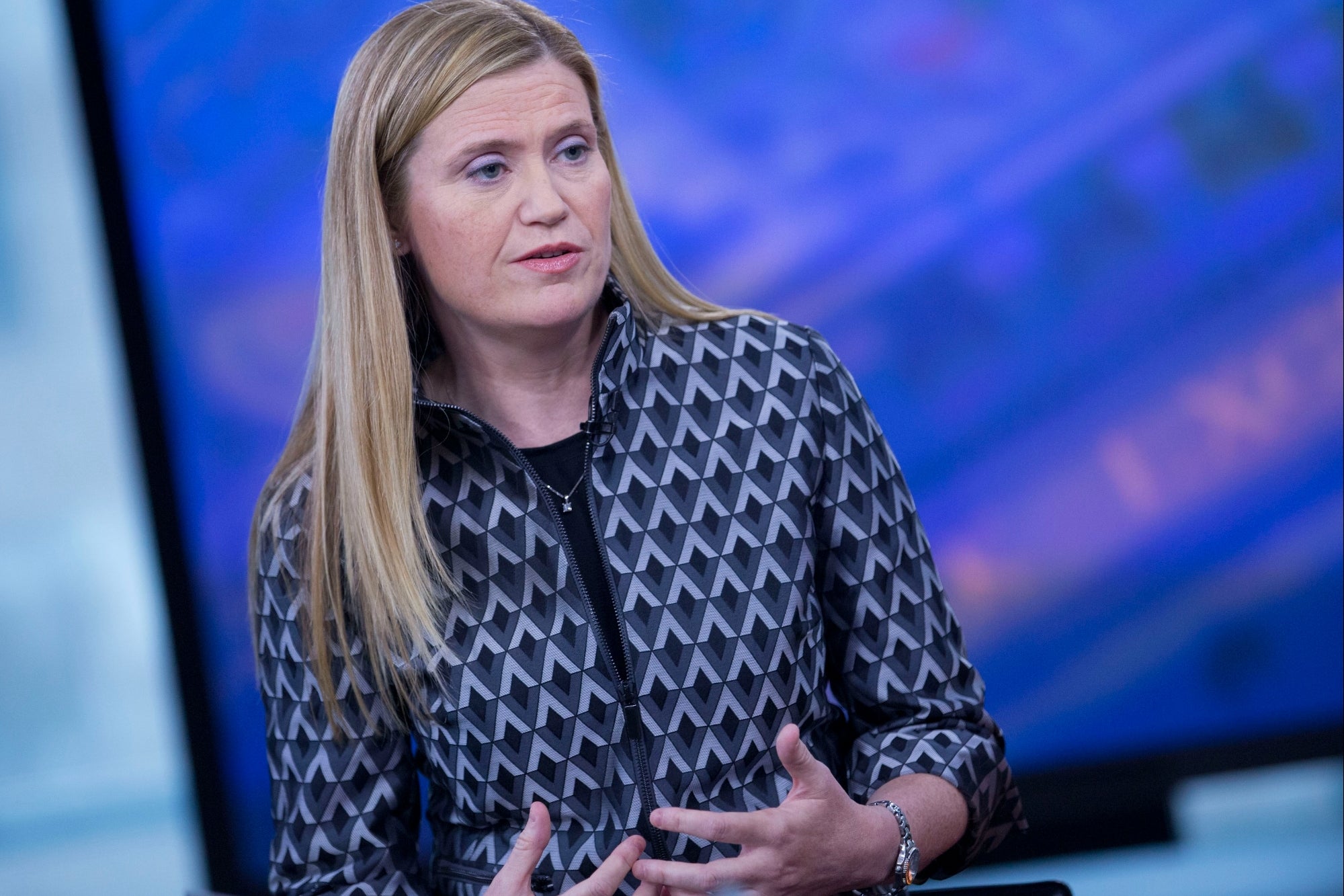 JPMorgan to Cut Headcount in Some Divisions Due to AI